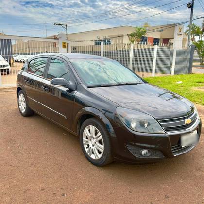 CHEVROLET VECTRA 2.0 MPFI GT HATCH 8V FLEX 4P MANUAL
